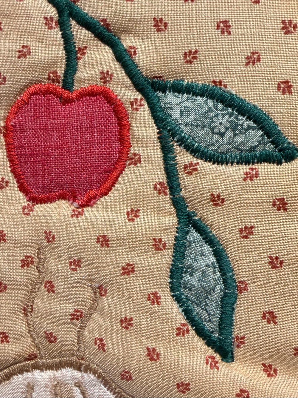 Vintage Handmade Welcome Wall Hanging Pie Lady Embroidered Cottagecore Decor - Picture 7 of 8
